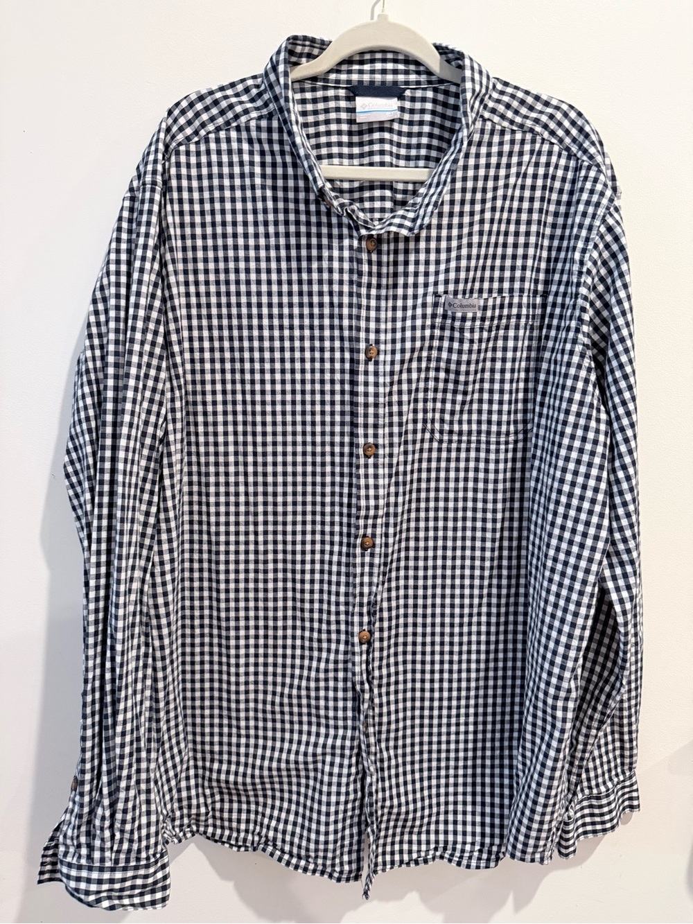 Columbia Men's Black and White Gingham Button-Down Shirt